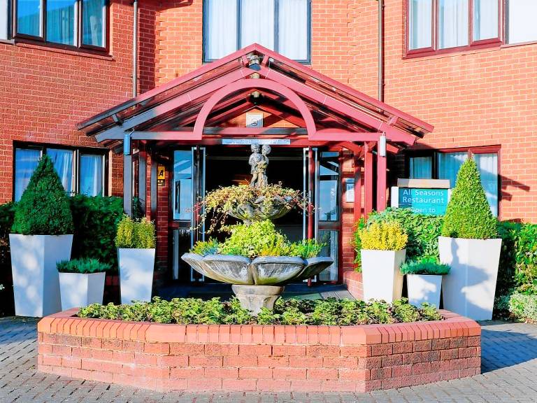 Holiday Inn A55 Chester West By IHG