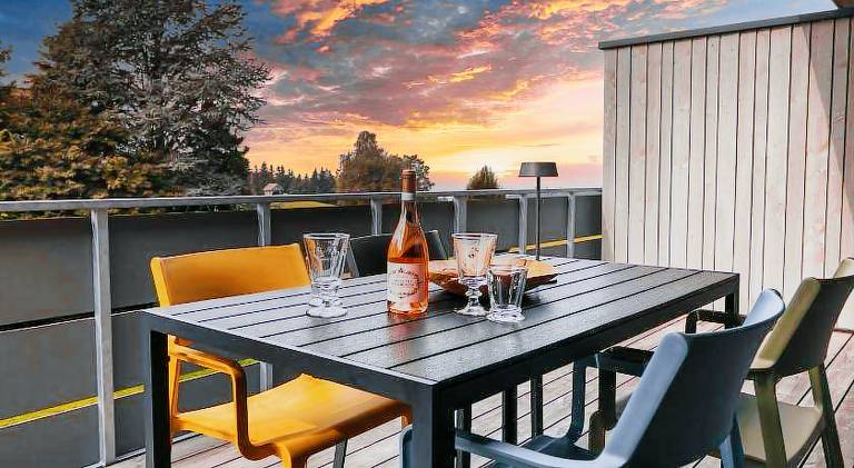 Spacious rental apartment with garden, terrace & grill | Suitable for remote work | Pets allowed — photo 3
