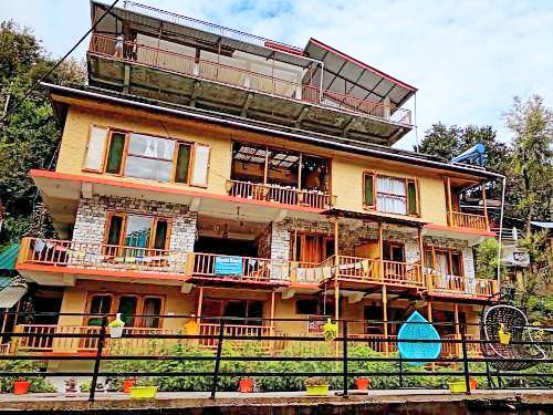 Resort Gushaini