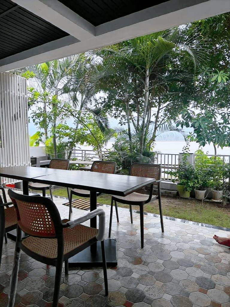 Anjaney: Riverside villa — photo 5