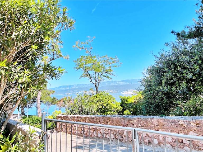 Apartment with terrace & BBQ | Sea view — photo 3