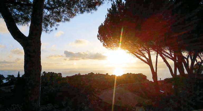House with 2 rooms for 6 persons in Capoliveri
