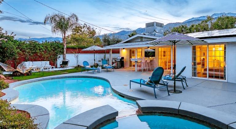 Serene 4 Bed 3 Bath Heated Pool Natural Backyard Heart of Palm Springs in Palm Springs, CA