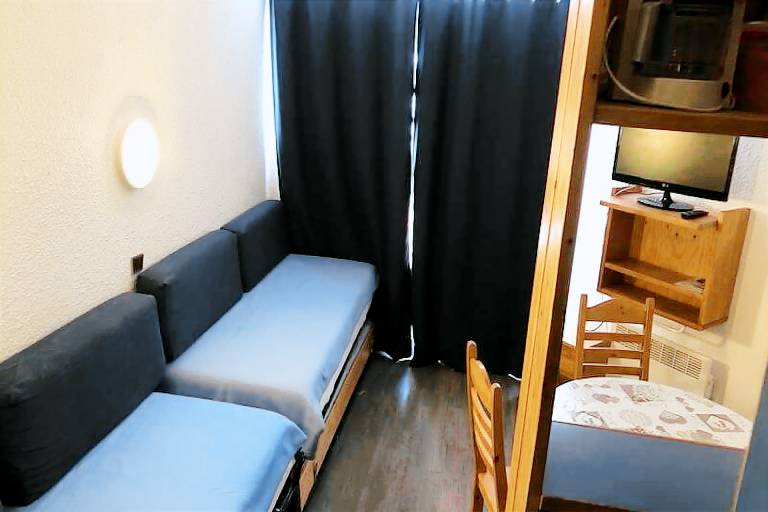 Apartment with 1 room for 4 persons — photo 5
