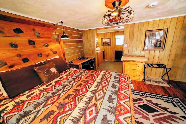 Motel Dubois