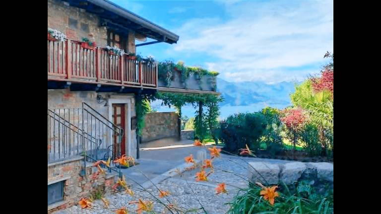 Holiday Home 'Splendido Cottage Lake View' with Terrace & Wi-Fi — photo 4