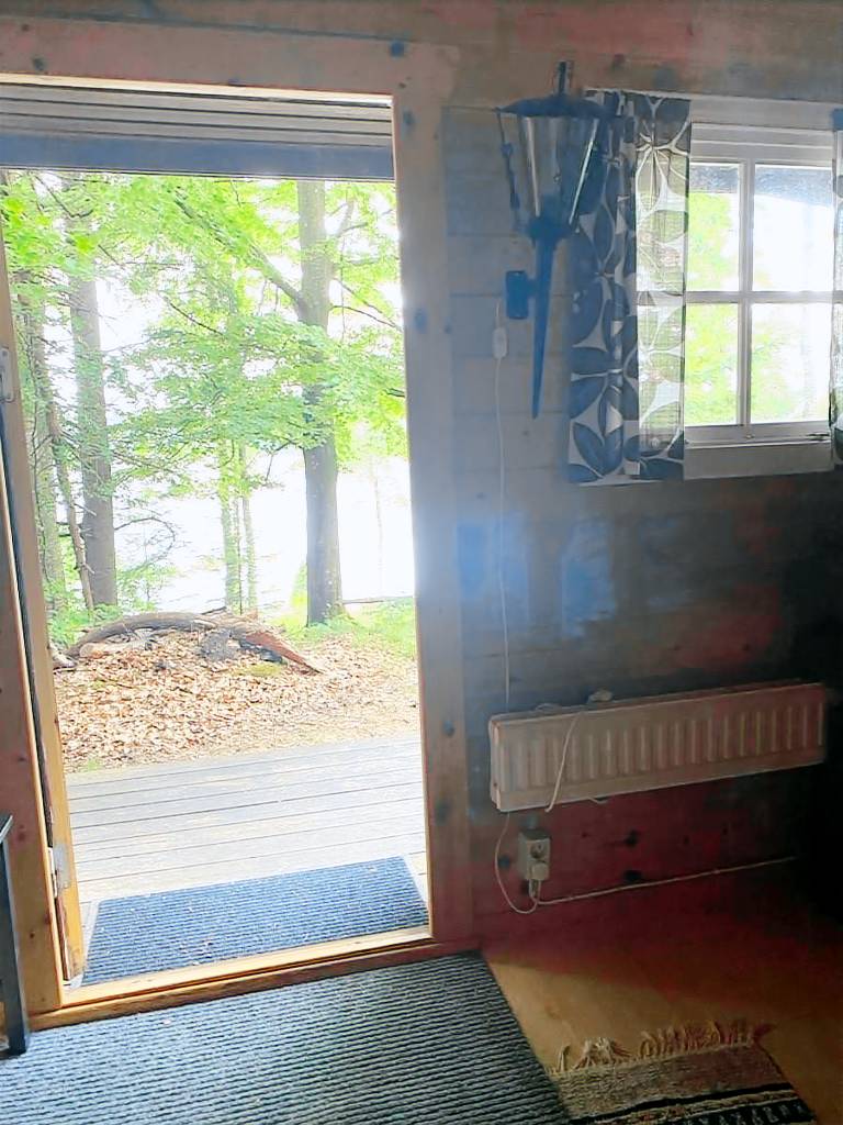 Vacation home with yard & grill | Pet-friendly — photo 5