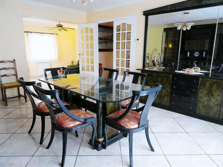 Fully equipped lovely house with private pool, yard & barbeque | Garden view | Pets allowed — photo 5