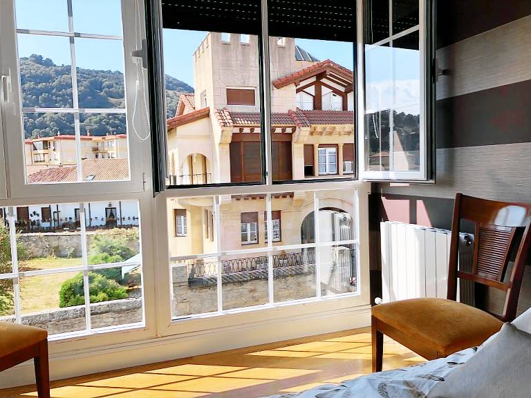 Chalet Espinosa de los Monteros