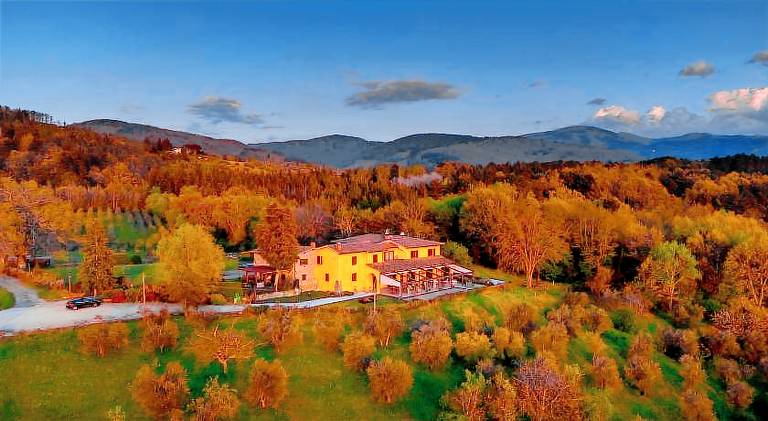 Farm with pool, yard & sauna in Pelago