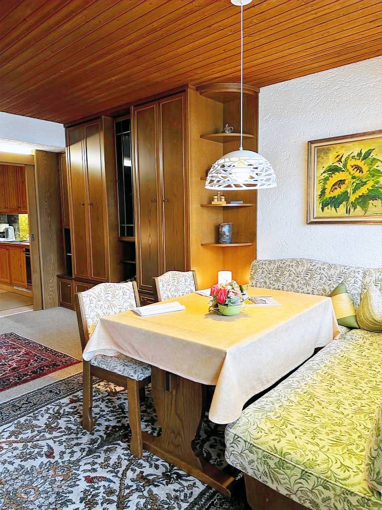 Child-friendly rental apartment with pool, terrace & yard | Pet-friendly in Seefeld in Tirol