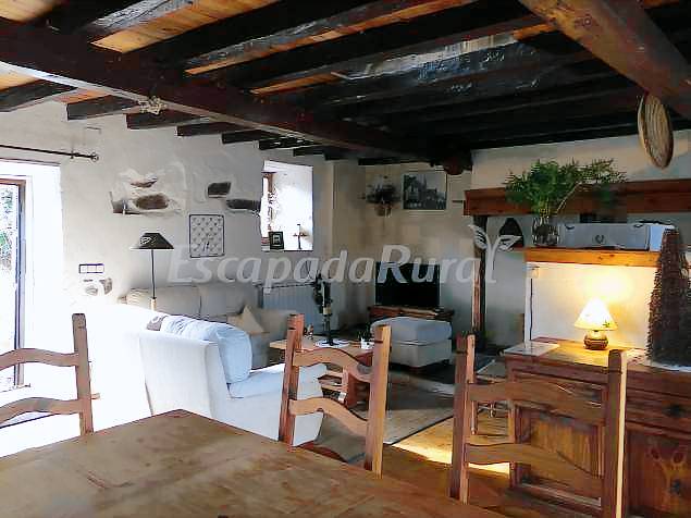 Cottage with patio | Nature view — photo 2