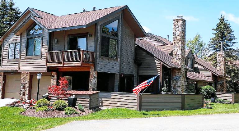 House Seven Springs