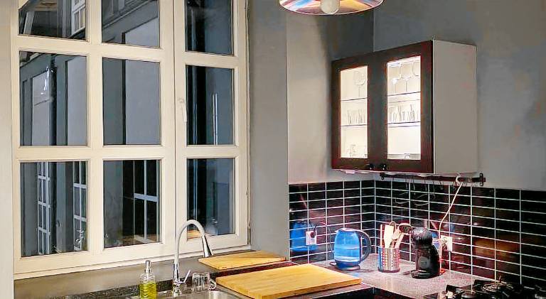 Apartment with garden & jacuzzi — photo 4