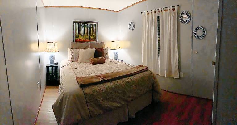 Cabin Murphysboro