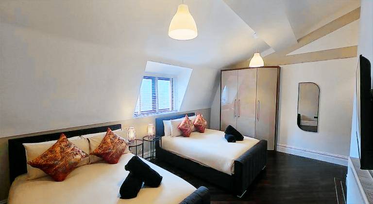Holiday apartment | Near Liverpool Cathedral | Pet-friendly — photo 2