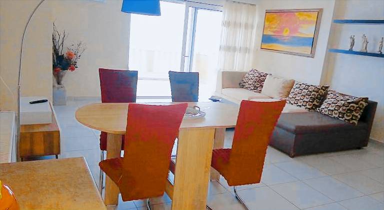 Διαμέρισμα Παραλία Πουνταζέζα