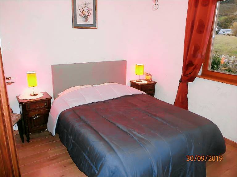 Guest Room “La Châtelaine - Pinot Blanc” with Mountain View, Shared Terrace & Wi-Fi — photo 4