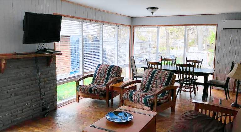 Merland Park Cottages and Motel — photo 4