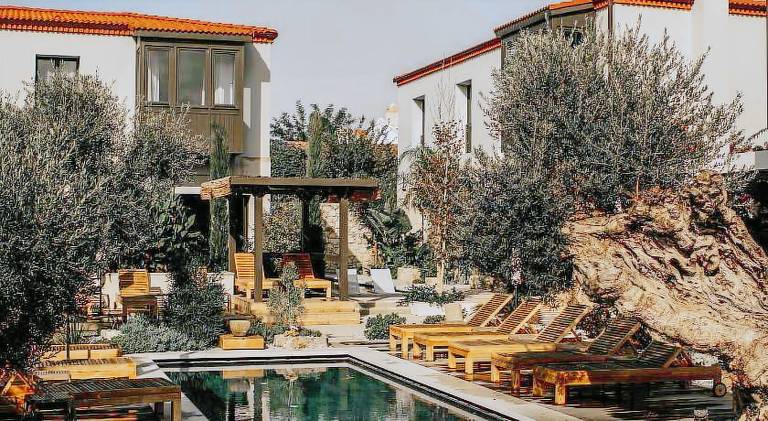 Bernadet Alacatı in Cesme