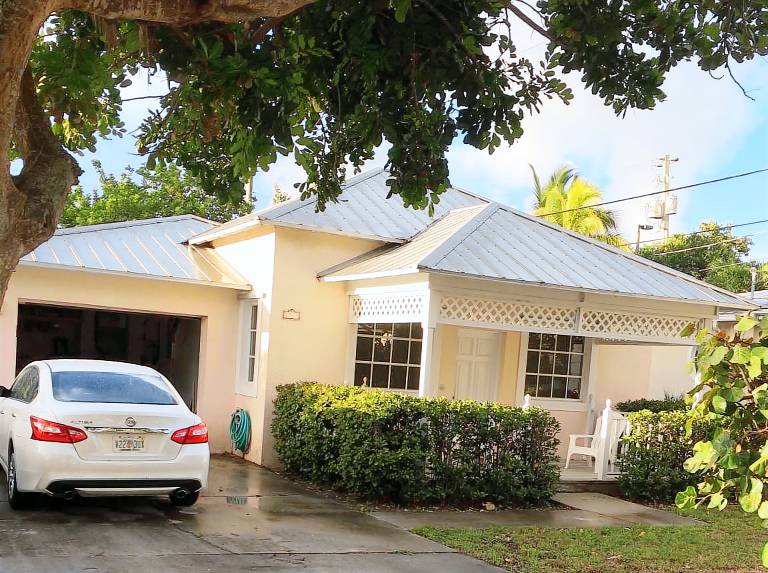 Cottage West Palm Beach