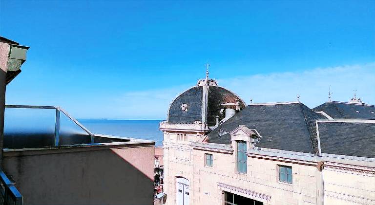 Holiday apartment with pool | Next to the beach | Dogs allowed in Angoulins