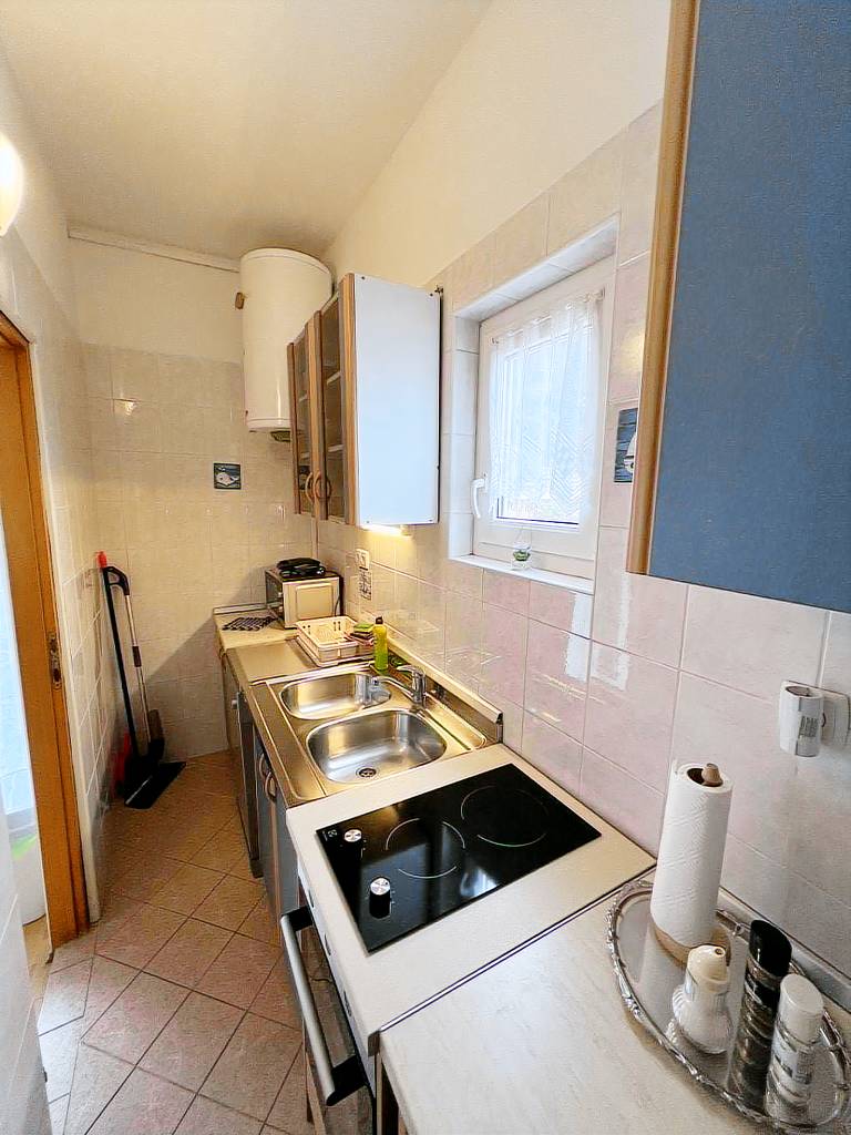 Fully equipped pleasant rental apartment with jacuzzi, patio & BBQ | Sea view | Pets are welcome — photo 3