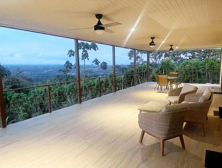 House Linda Vista