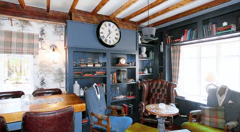 The Falcon Inn — photo 5