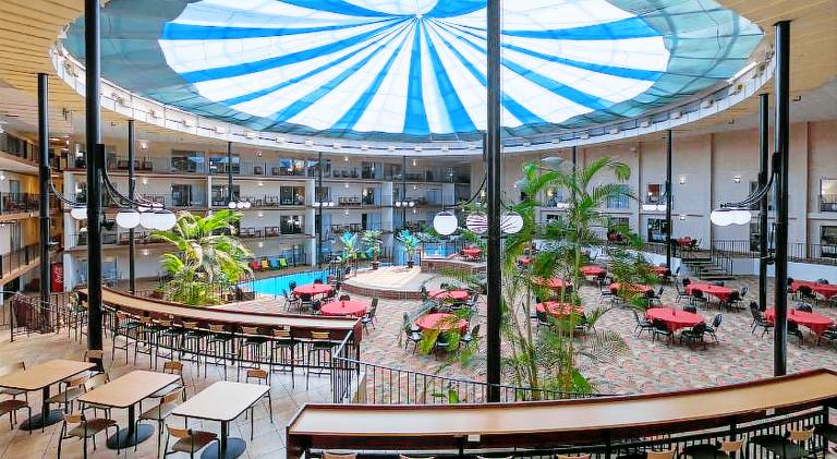 Holiday Inn Des Moines-Airport Conference Center By IHG — photo 3