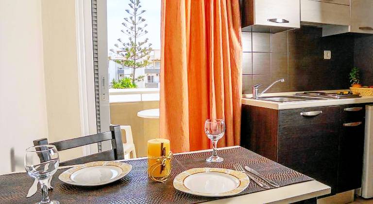 Serviced apartment with terrace | Perfect for remote work — photo 4