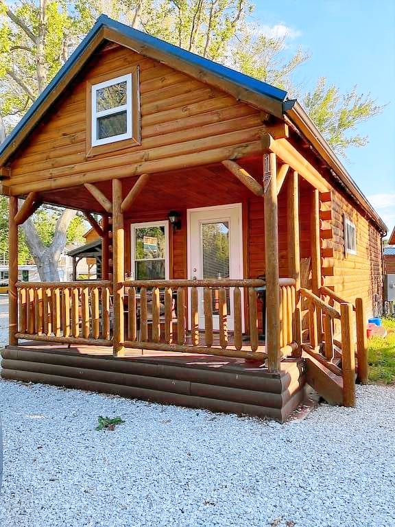 Cabin Ashtabula