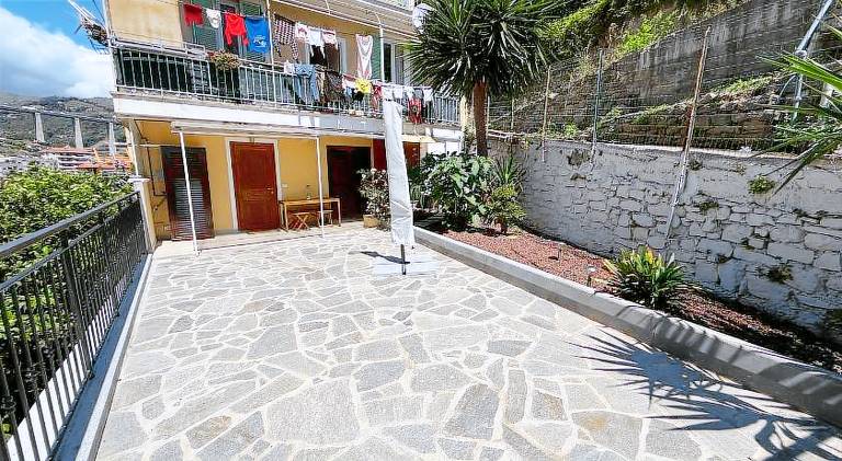 Apartment with 1 room for 4 persons — photo 4