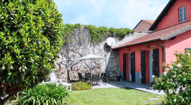 Holiday apartment with 3 rooms for 6 persons — photo 4