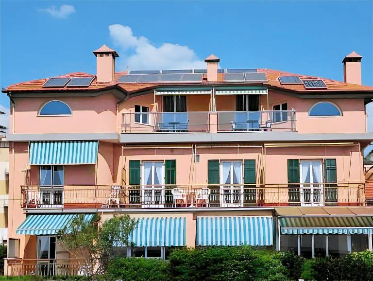 Residence Villa Alda in Loano