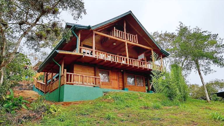 Cabin Cervantes