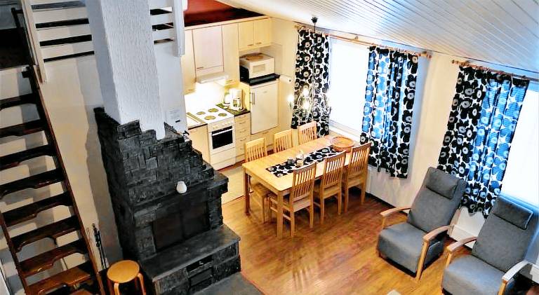 Apartment with sauna & patio — photo 2