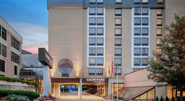 Courtyard by Marriott Pittsburgh University Center — photo 3