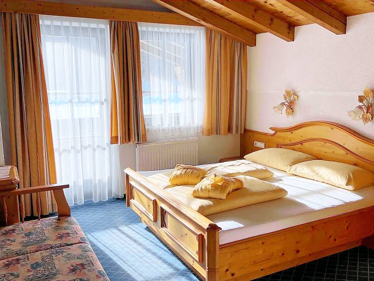 Child-friendly beautiful rental apartment with garden, patio & sauna | Perfect for remote work | Pets are welcome — photo 4