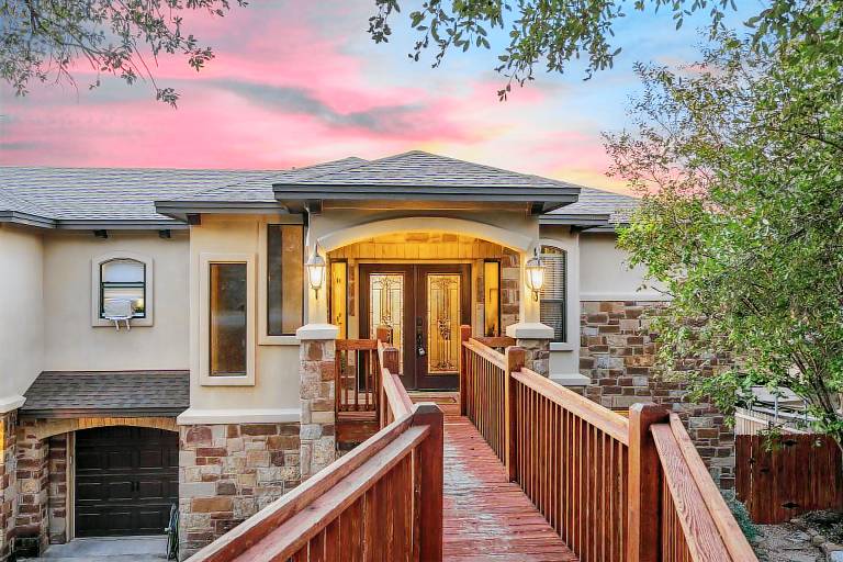 House Highland Lake Estates