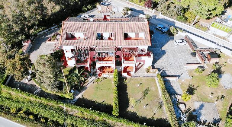 Apartment with yard & patio in Campo nell'Elba