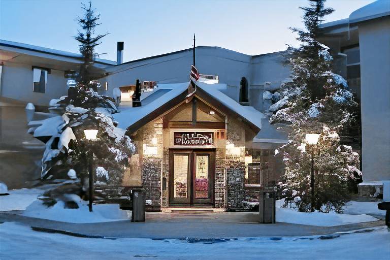 Legacy Vacation Resorts - Steamboat Springs Suites in Steamboat Springs, CO