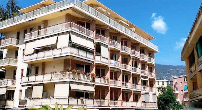 Rental apartment with 1 room for 5 persons in Sanremo