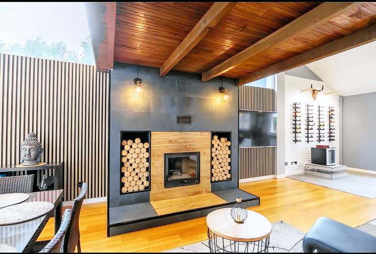 Holiday Home 'Romeo' with Mountain Views, Private Pool and Wi-Fi in Oviedo