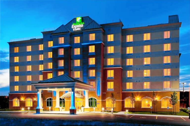 Holiday Inn Express Hotel & Suites CLARINGTON BOWMANVILLE by IHG