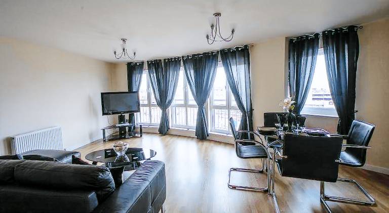 Rental apartment with 2 rooms for 4 persons in Aberdeen