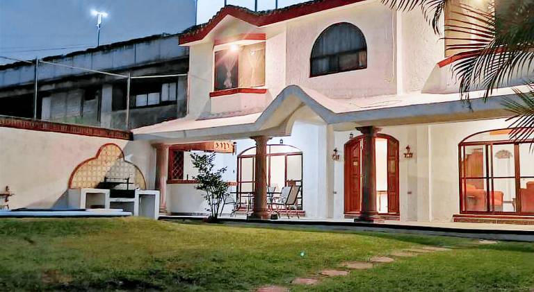 Vacation home with pool in Cuernavaca