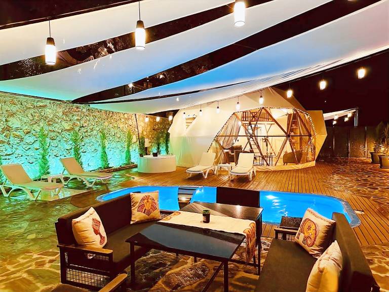 Fully equipped charming bungalow with pool, garden & barbecue | Suitable for remote work | Dogs allowed in Mersin