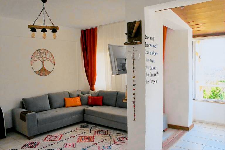 Fully equipped house with garden, barbecue & pool | Suitable for remote work | Dogs allowed — photo 4