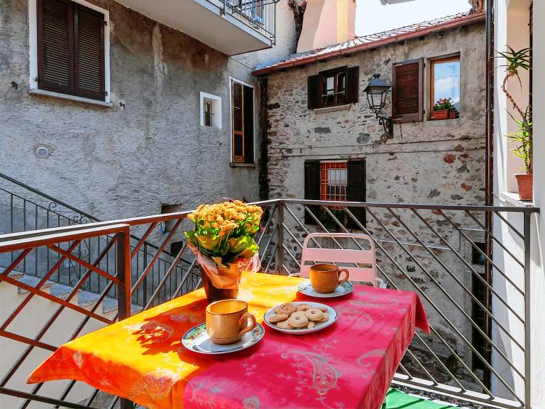 House with 2 rooms for 6 persons — photo 2
